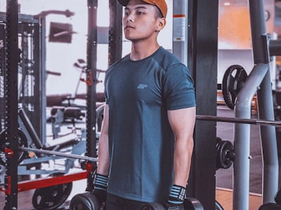 ５ｋｇで効く？サイドレイズの真実と重量設定